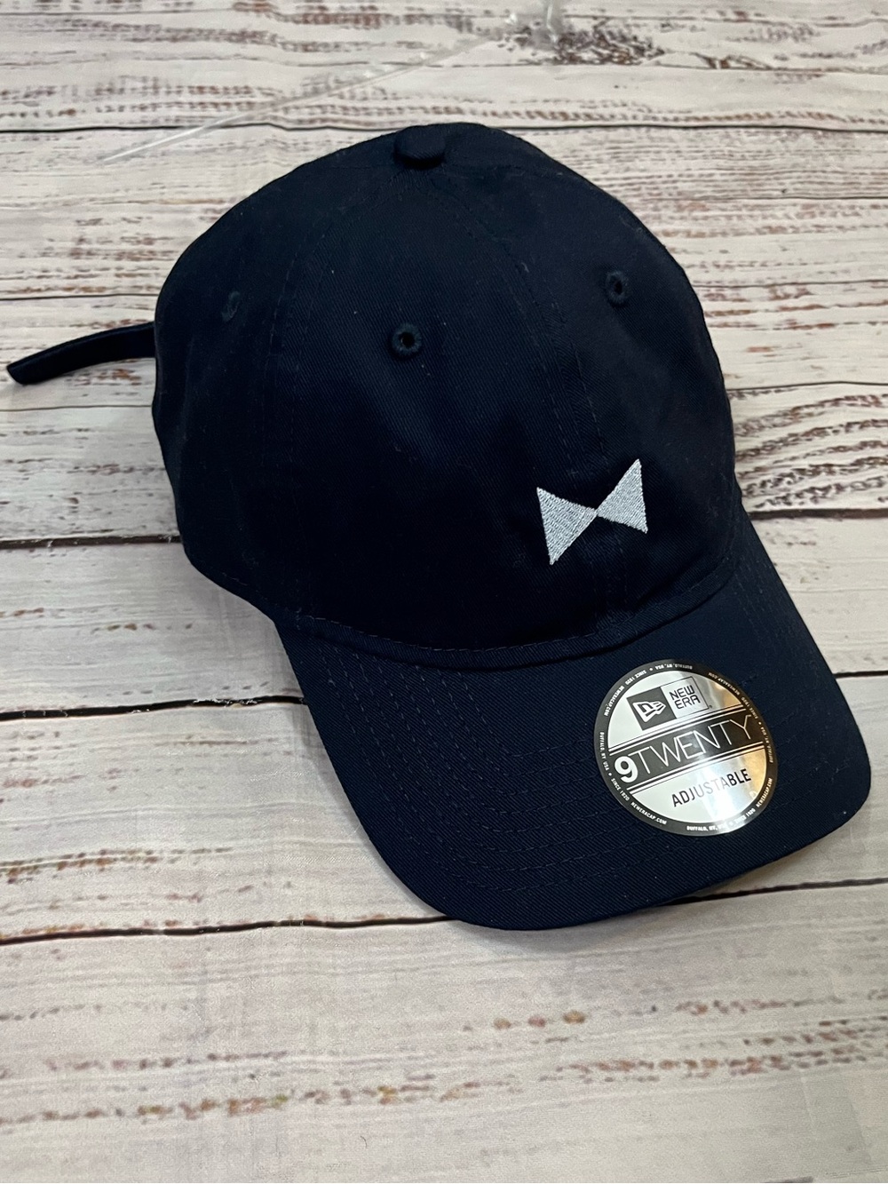 Fontainebleau Casino Las Vegas
New Era 9TWENTY Adjustable Hat/Navy Blue